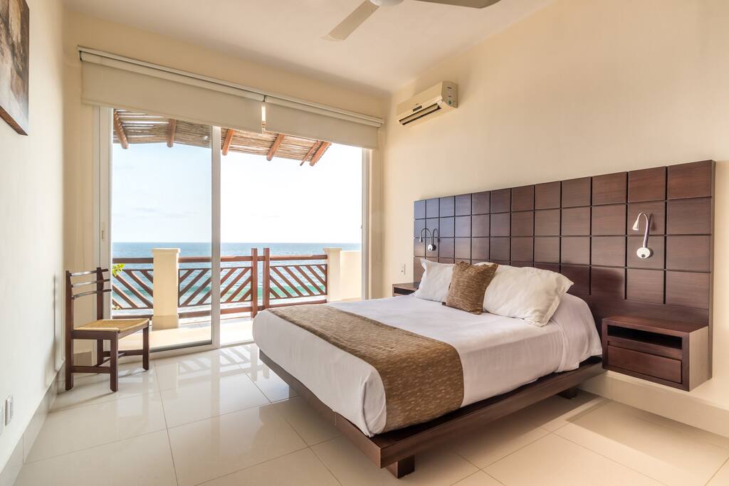 Master Suite 1