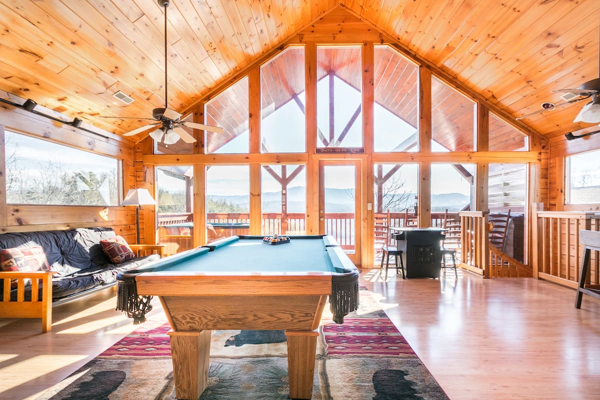 Great Smoky Mountains Vacation Rentals Cabins and More Airbnb