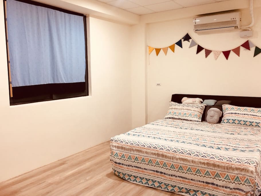 雙人床(Double Bed)
