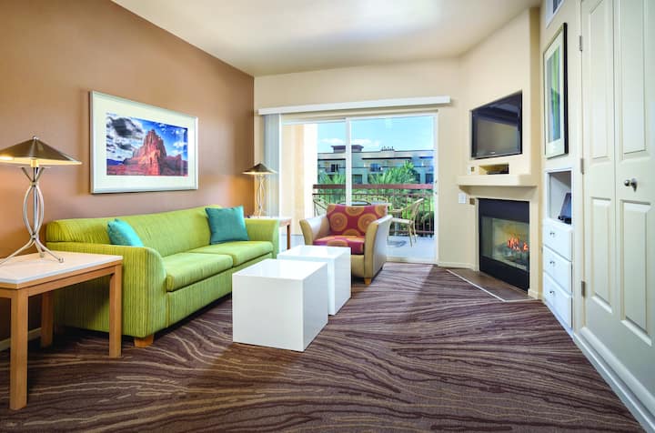 Beautiful 2 Bedroom Sleeps 6 On Las Vegas Blvd, Nv - Las Vegas, NV