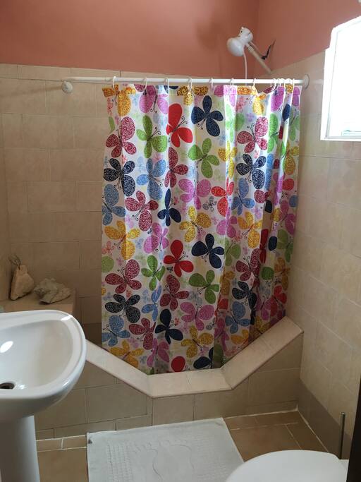 Baño / Bathroom
