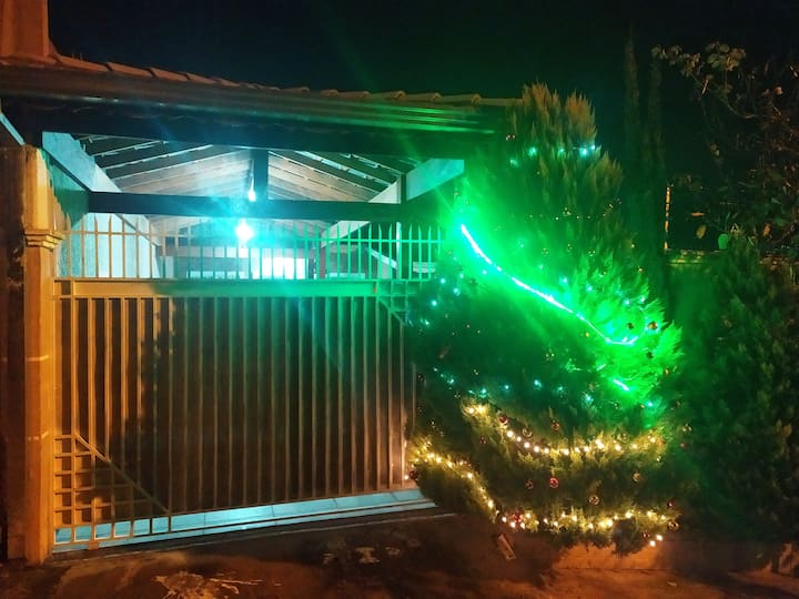 Casa Com Piscina Em Atibaia. - Atibaia