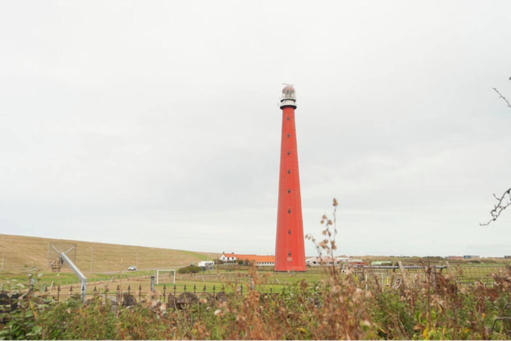 Het uitzicht op de vuurtoren de Lange Jaap - The view at the lighthouse 'de Lange jaap'