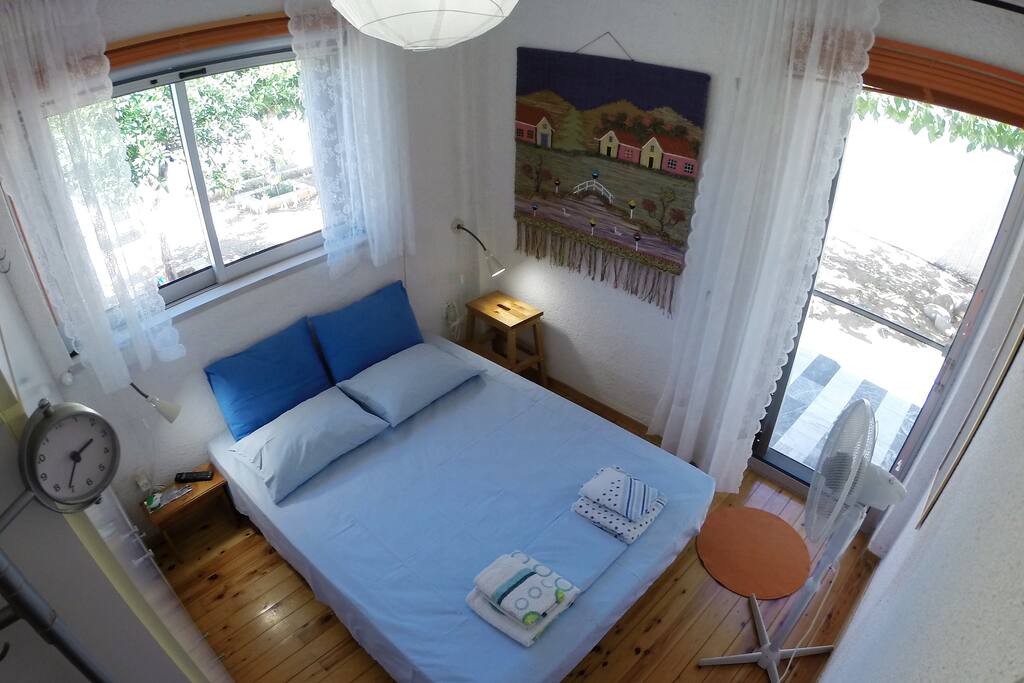 double bedroom