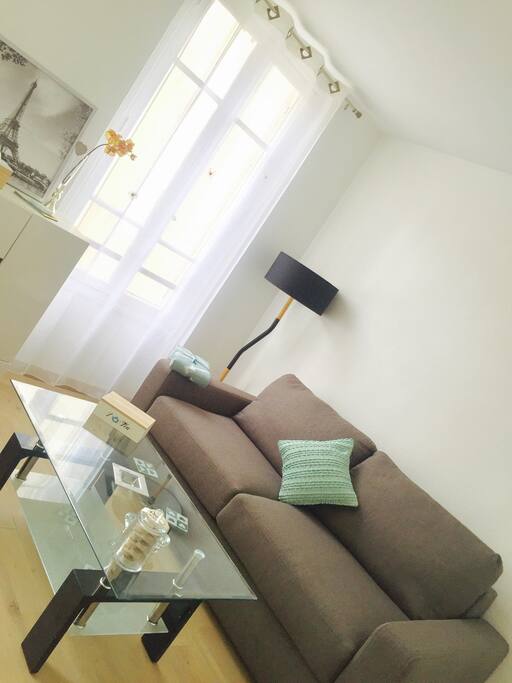 Canapé lit neuf et très confortable pour 2 personnes