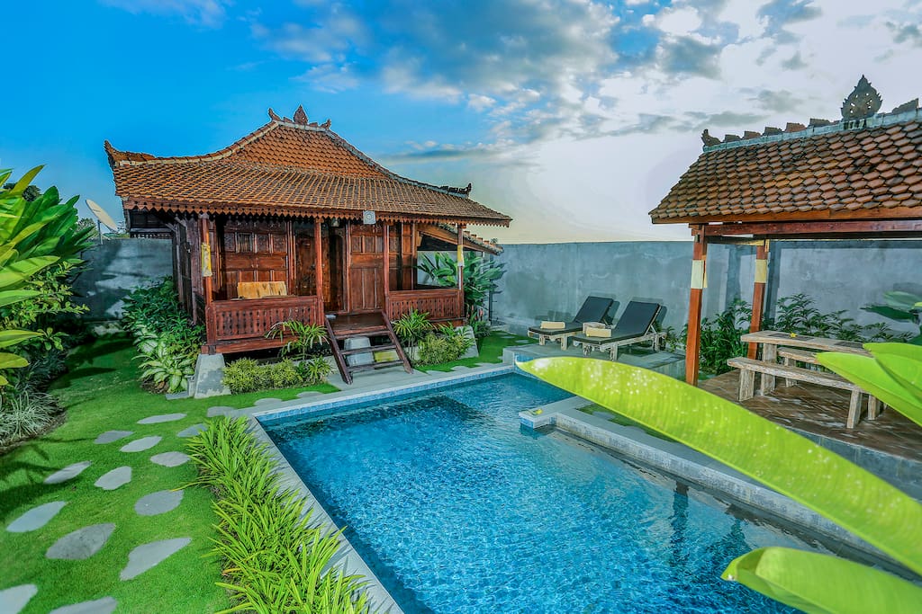 private pool
