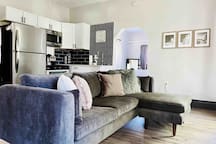 Suite Home Indiana #3 |KING 1BD/1BA Apartment