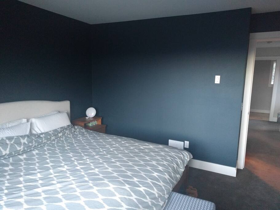 Master bedroom (king bed) with city and mountain views