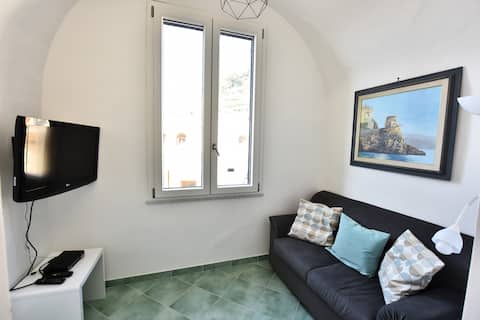 Top performing Airbnb: New Apartment "Il Chiostro 2.0" Amalfi downtown in Amalfi