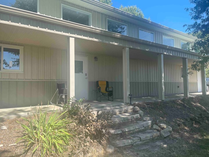 Moravia Vacation Rentals & Homes Iowa, United States Airbnb