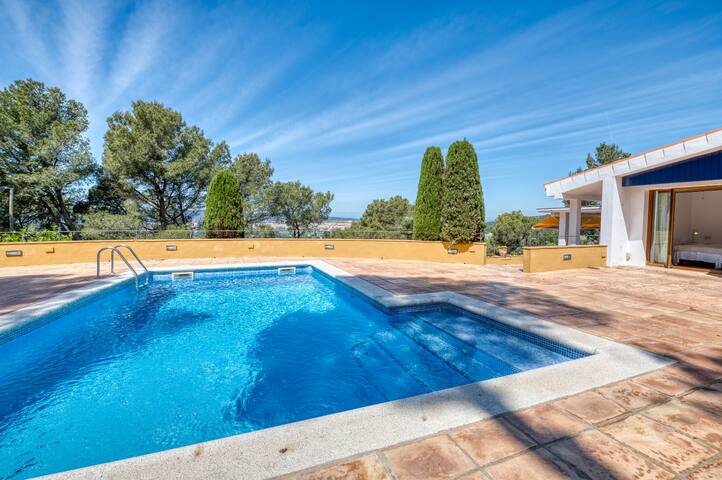 Beautiful Llafranc Villa Costa Brava, Spain gallery image 3