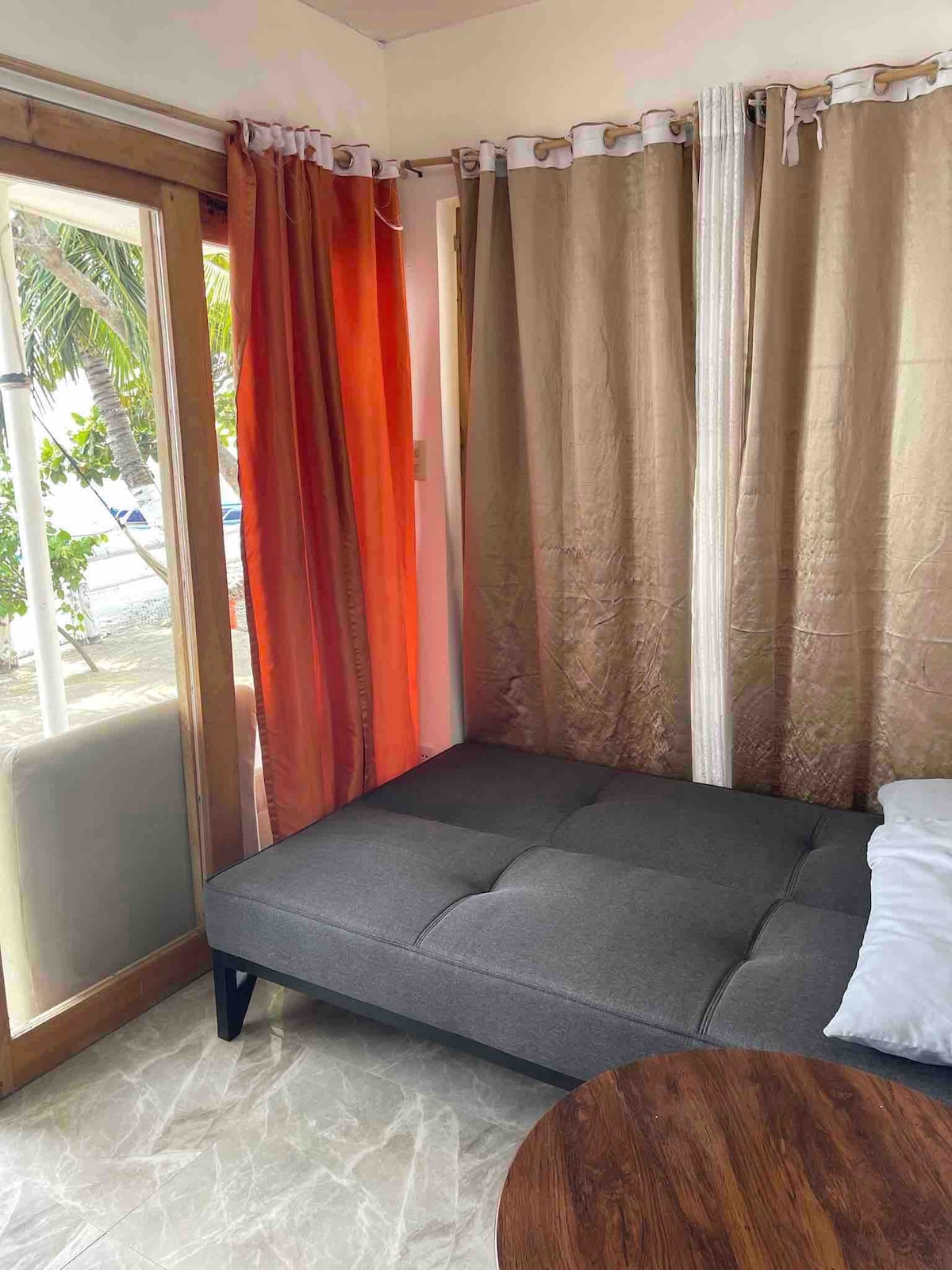 Updated new Sofa bed 
Room 3 beach front very small room private cr but great view and big veranda frontage .