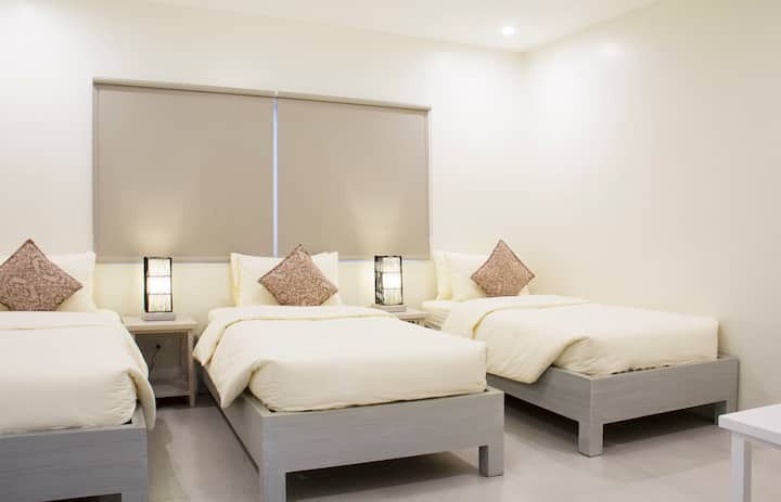 Ouano Beach House (Room 3)  Triple-sharing