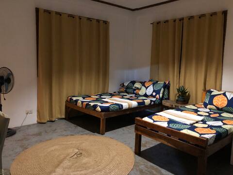 Juju's Nest A.
Fan Room