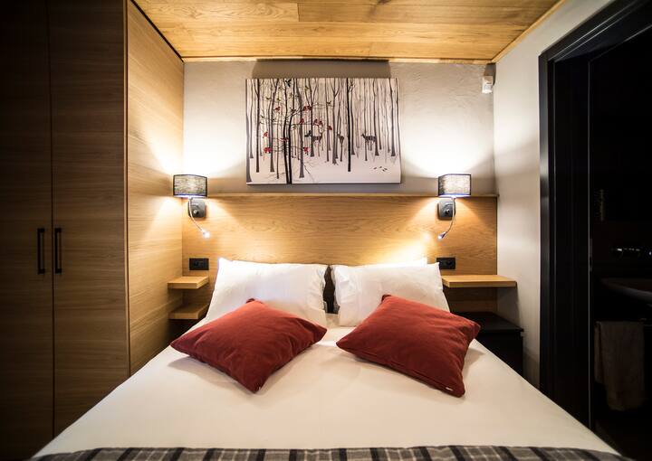 1 ห้องนอน
ในตัว