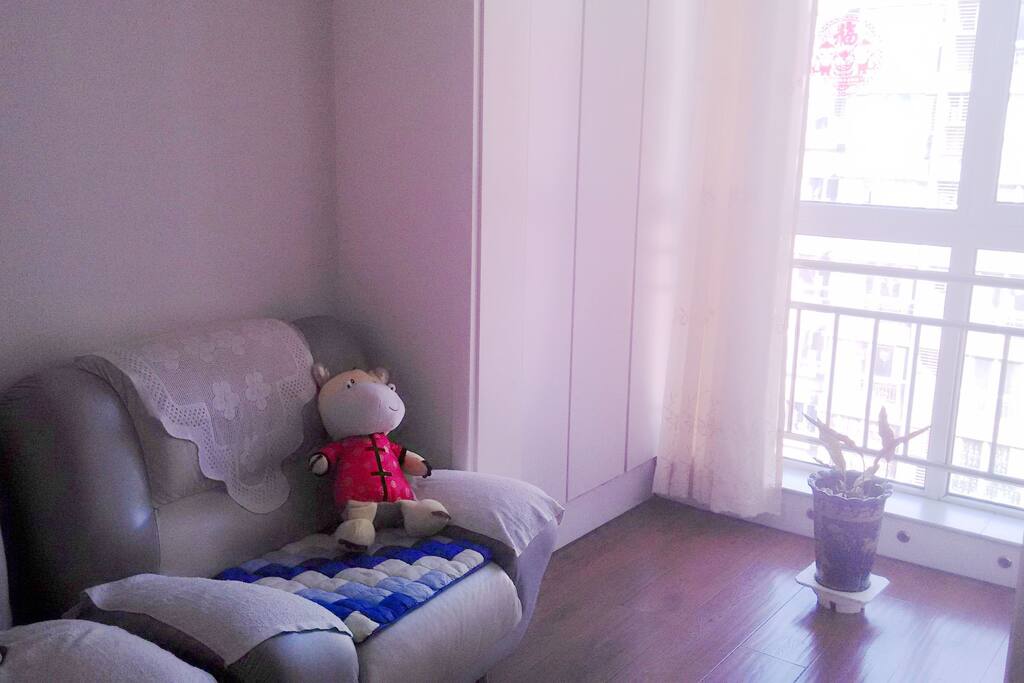 sitting room 客厅