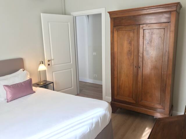 Vatican Holiday Home IV gallery image 4