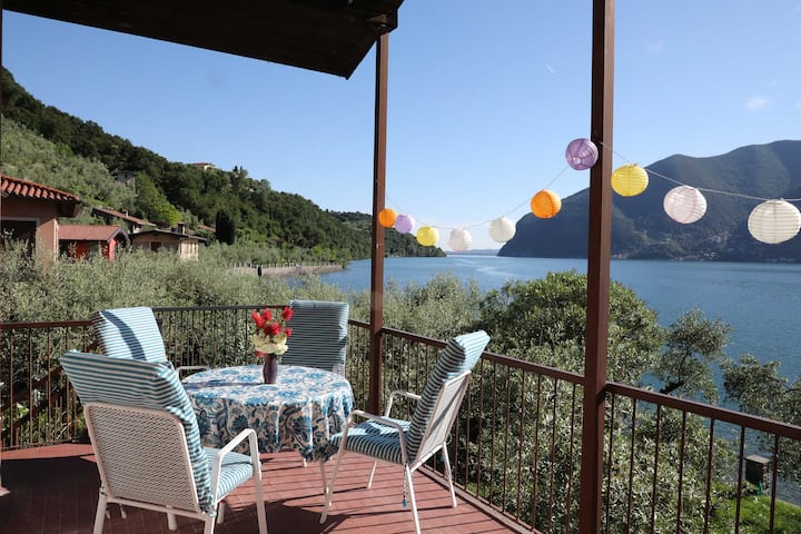 La Palafitta on the island
