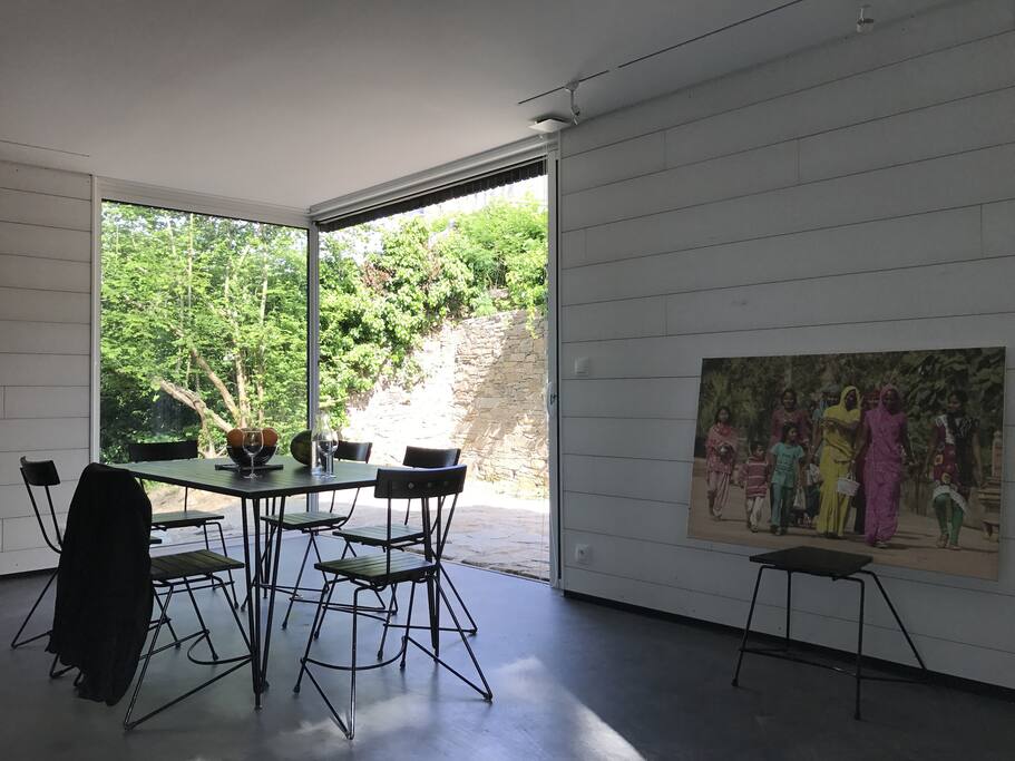 Côté salle à manger