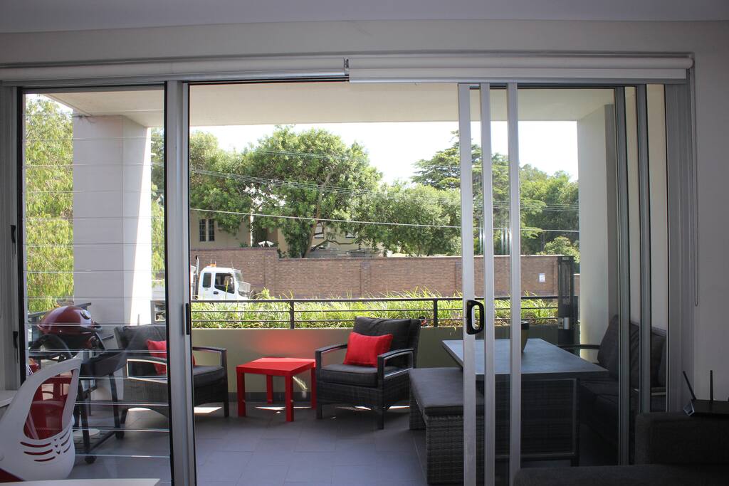 Alfresco Dining