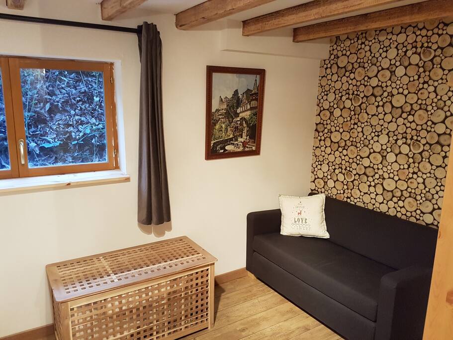 RDC - CHAMBRE 1
CANAPE CONVERTIBLE