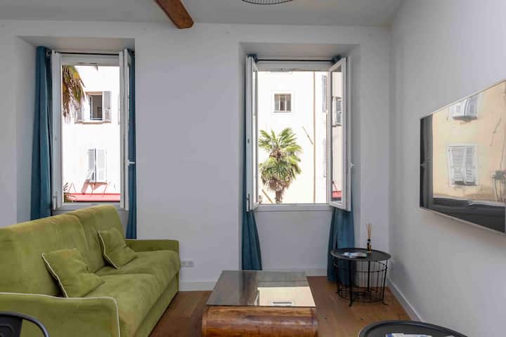T3 Confortable 76m2, 2 Chambres, Rue Bonaparte - Ajaccio
