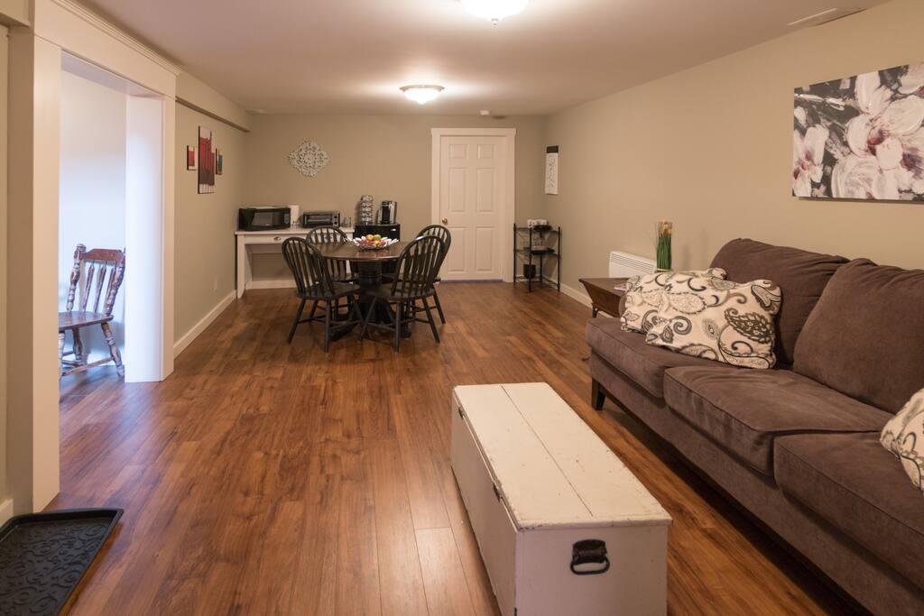 Living Room / Dining Room / Kitchenette