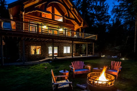 Vacation in a Beautiful Log Home, not a City Home