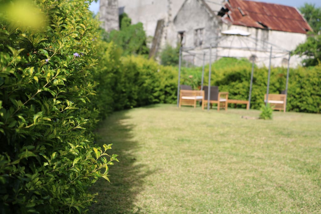 le jardin d ela Kaz Playa vous offre un ilot de tranquillité et de verdure