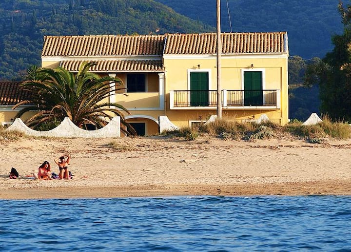 Stefania Beach Apartment #3 - Apartments for Rent in Almyros, Greece