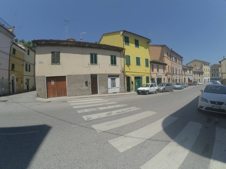 Facciata Isi GuestHouse