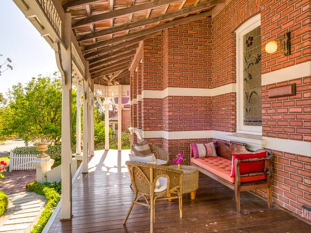 Fairview. Subiaco’s Most Significant Heritage Stay gallery image 4