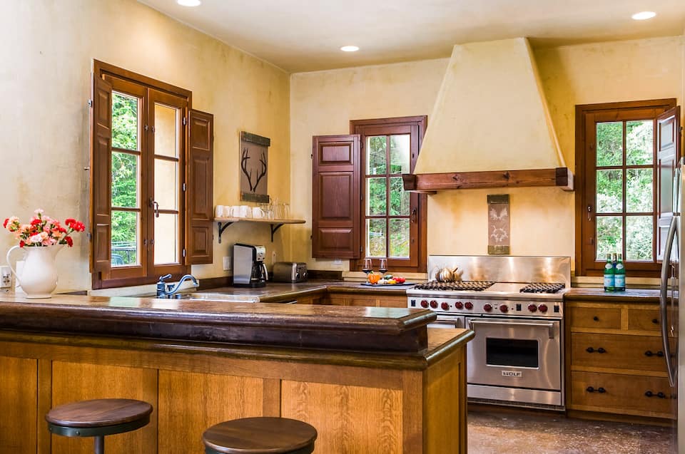 Villa Nel Bosco, between Napa and Sonoma, Glen Ellen, California, United States, photo 3 of 10