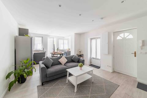 Urban Oasis: Townhouse with private garden