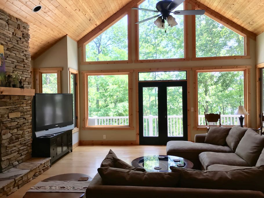 Beautiful custom built Mountain Lake Home with Log type interior touches and relaxing decor. Close to Clemson, on Lake Hartwell with private double decker dock.