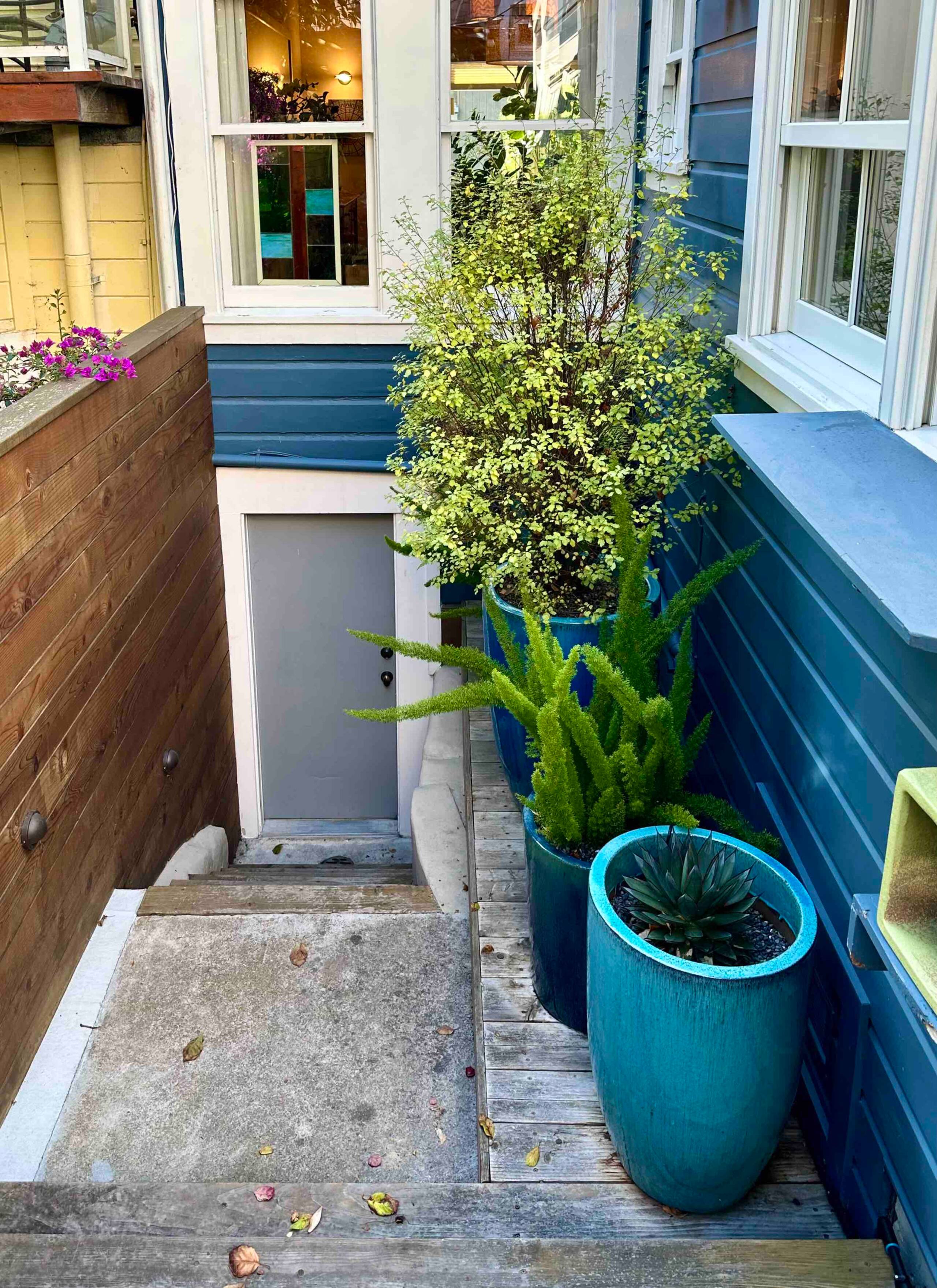 Home in San Francisco · ★4.95 · 3 bedrooms · 3 beds · 1.5 baths - Image 17