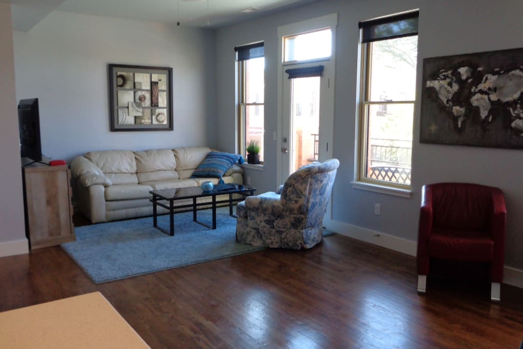 Seating area with sleeper sofa in case you stay with >4 people