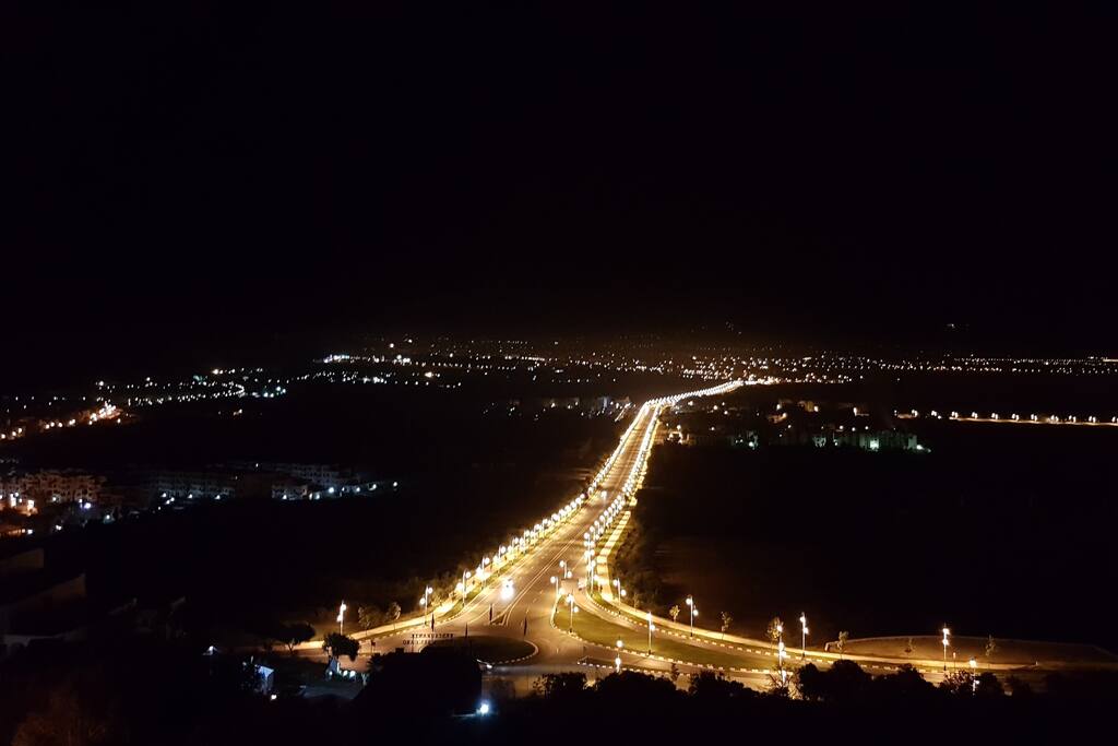 Vue depuis la terrasse la nuit!
