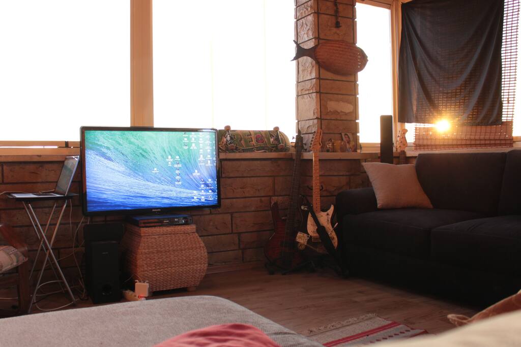 Living Room (Terrace)