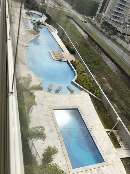 Conjunto de Piscinas