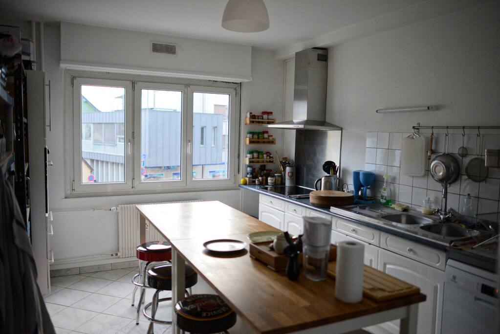 Grande cuisine (16m2) très bien équipée!