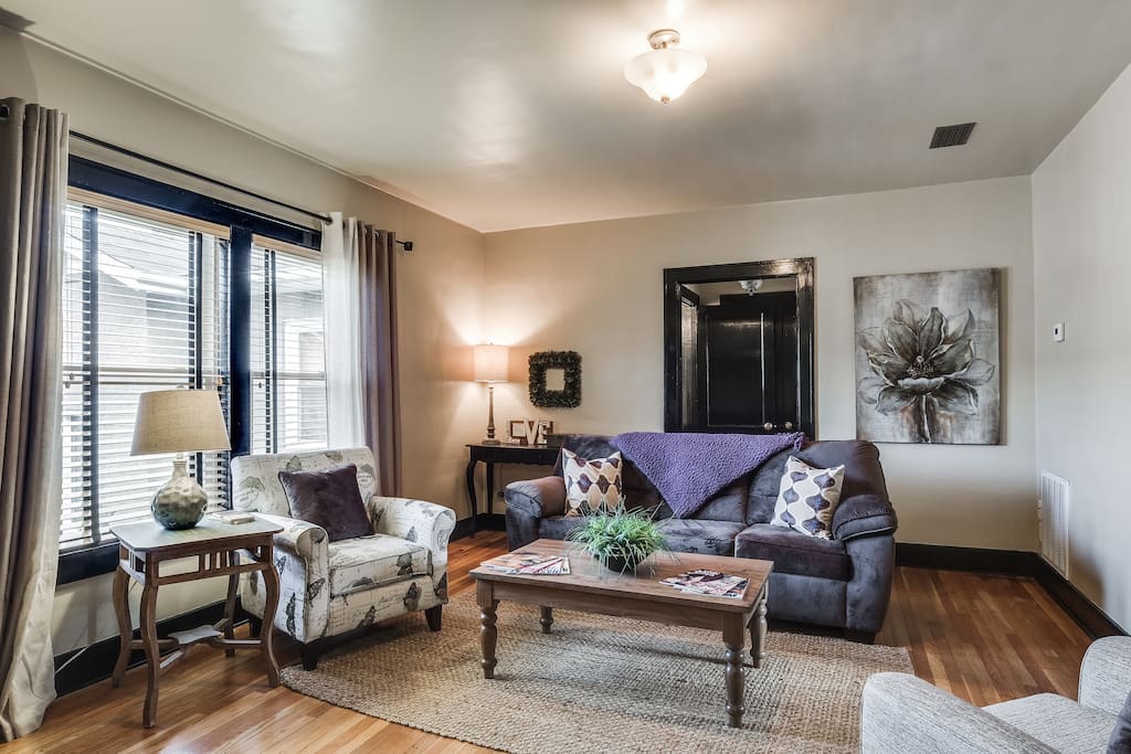 1BR/1BA Music Row LongTerm Executive Suite Apartments for Rent in