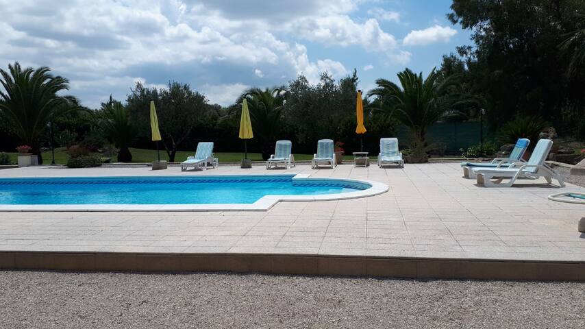 Beautiful, secluded villa in Cutrofiano gallery image 4