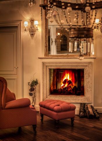 47LuxurySuites Colosseo gallery image 5