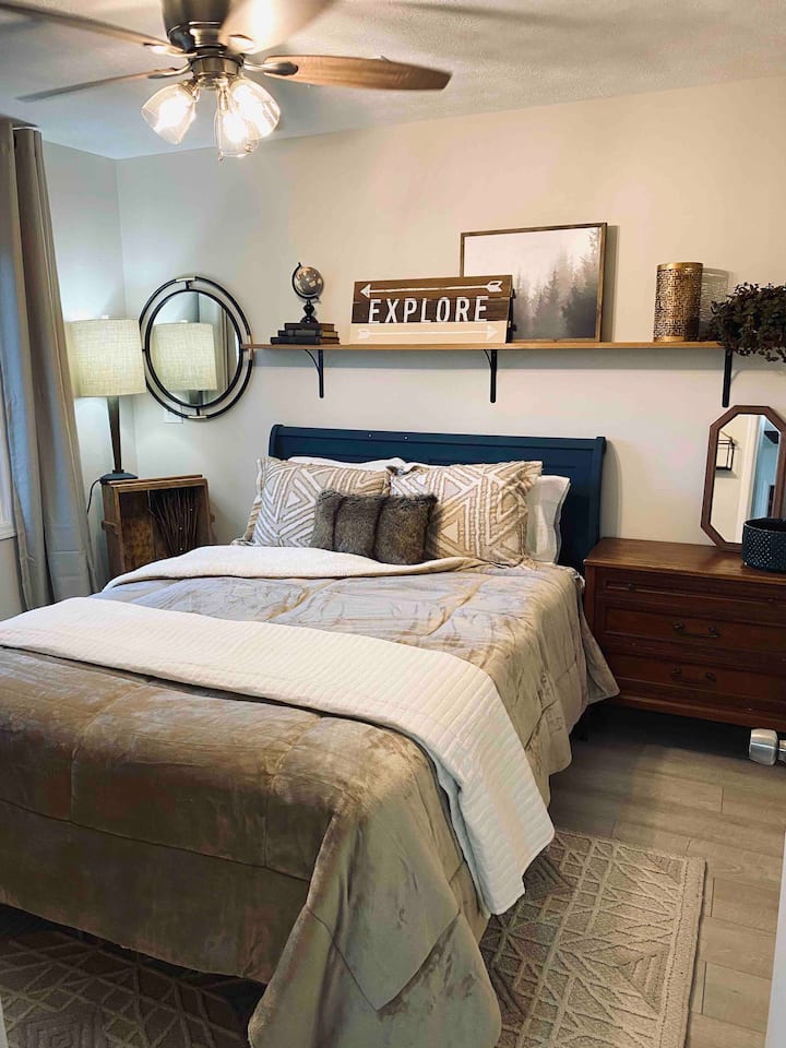 Dhomë quest- krevat dopio "queen"