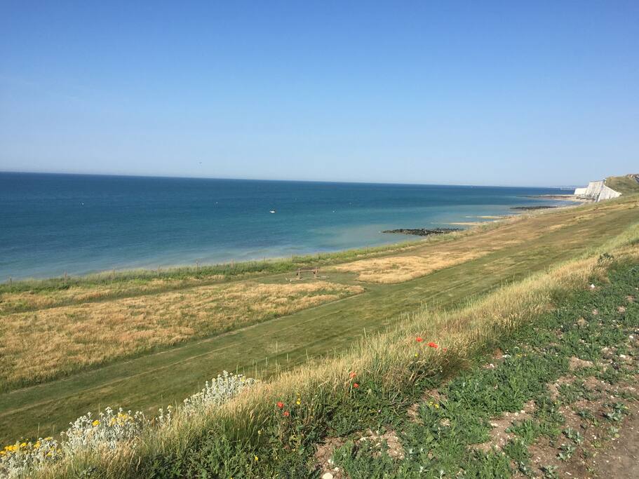 Lovely sea walks, seconds from the house.