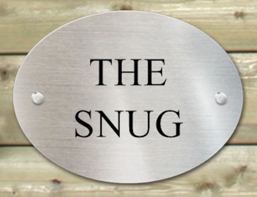 The Snug is a self-contained studio with tea and coffee making facilities.