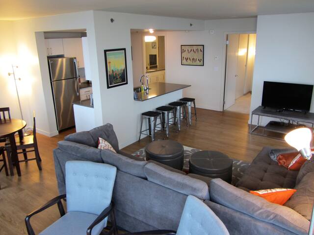 Stunning Water Views! Harbor Steps~~Best Location! gallery image 2