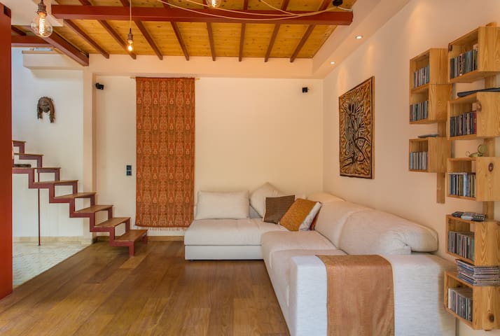 Little hidden paradise in Athens gallery image 5