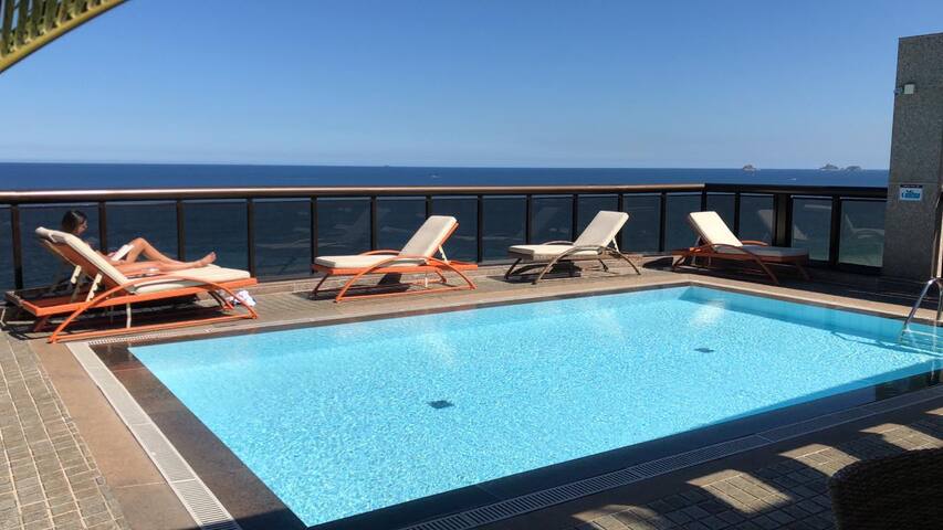 IPANEMA BEACH OCEAN VIEW ENTIRE APARTMENT gallery image 2